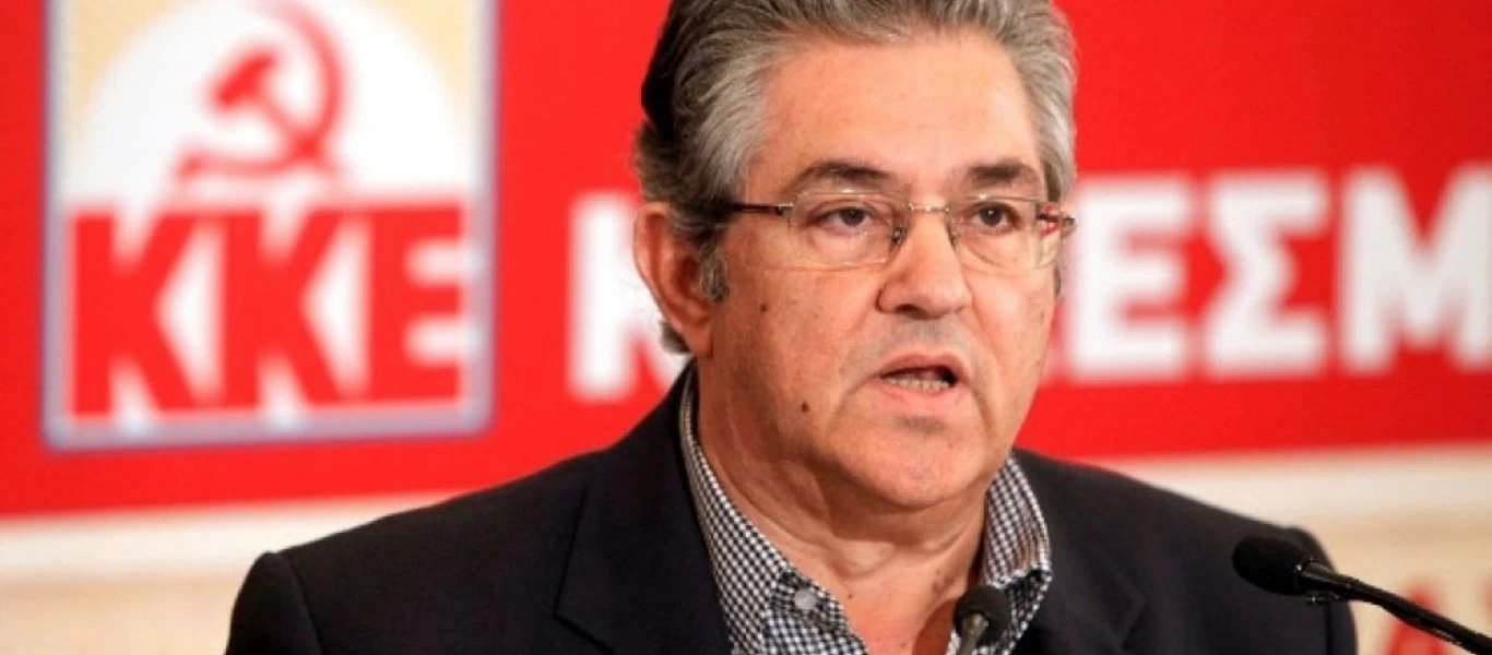 Οι ευχές του Δημήτρη Κουτσούμπα για το Πάσχα: «Ο λαός μας να βγει όρθιος και δυνατός»